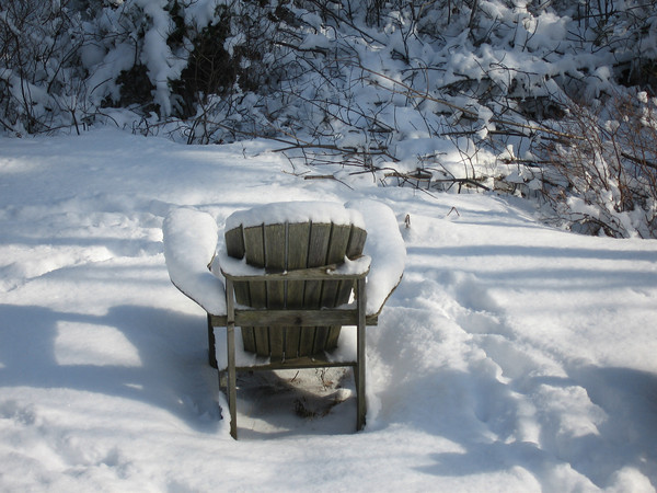snow.chair.jpg